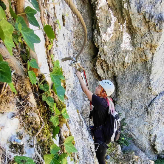 Șura Ușorilor – Valea Dâlbii, Căbești, Bihor Șura Ușorilor – Valea Dâlbii, Căbești, Bihor